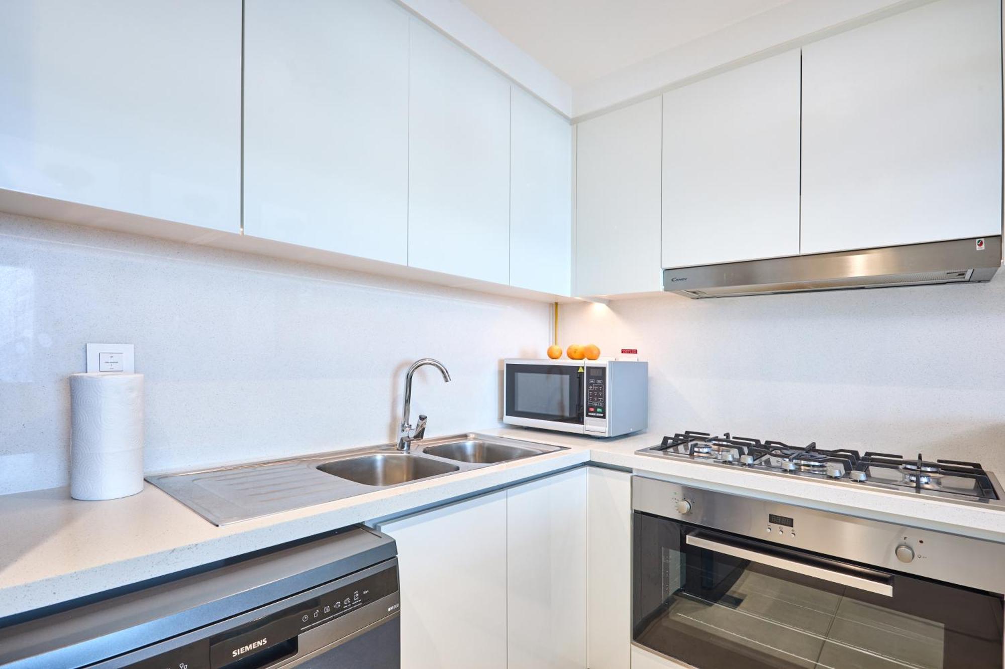 Apartment Luxury 4 Bedroom High-floor Apartment, Spectacular Burj Khalifa & Fountain Views, Steps Away From Mall - Downtown By Stayfinity Dubai