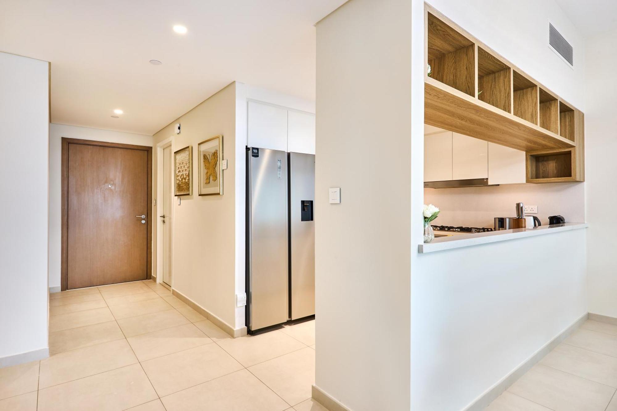 Luxury 4 Bedroom High-floor Apartment, Spectacular Burj Khalifa & Fountain Views, Steps Away From Mall - Downtown By Stayfinity Apartment